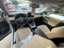 تۆیۆتا ڕاڤ 4